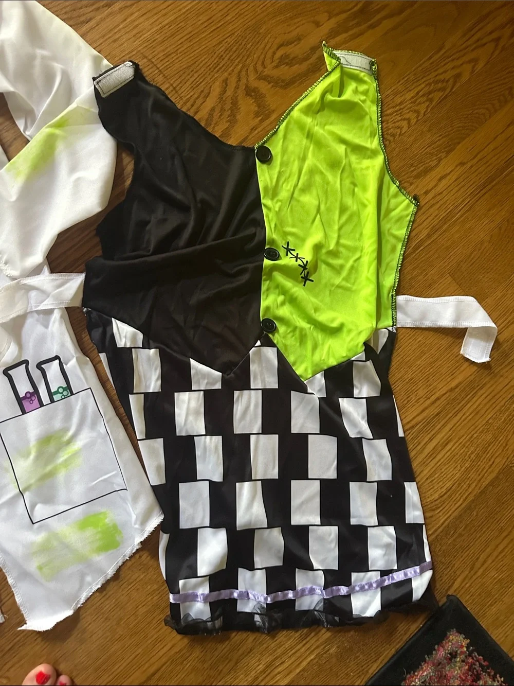 Spirit Halloween Mad Scientist youth L